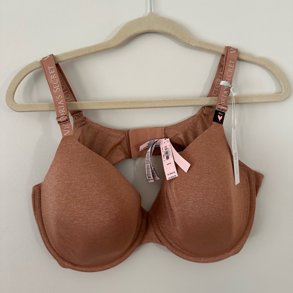 Victoria’s Secret Lightly Lined T-Shirt Bra 40DD | Smooth Full Coverage Bra NWT
